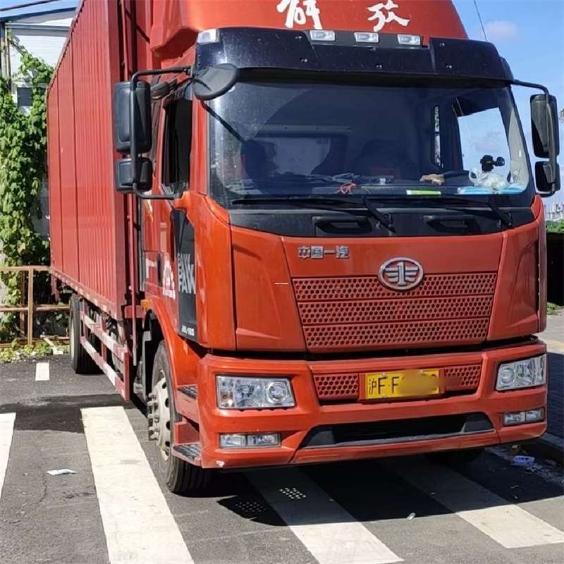 秀山县罗平县进仓物流：专线直达的多元货运之旅